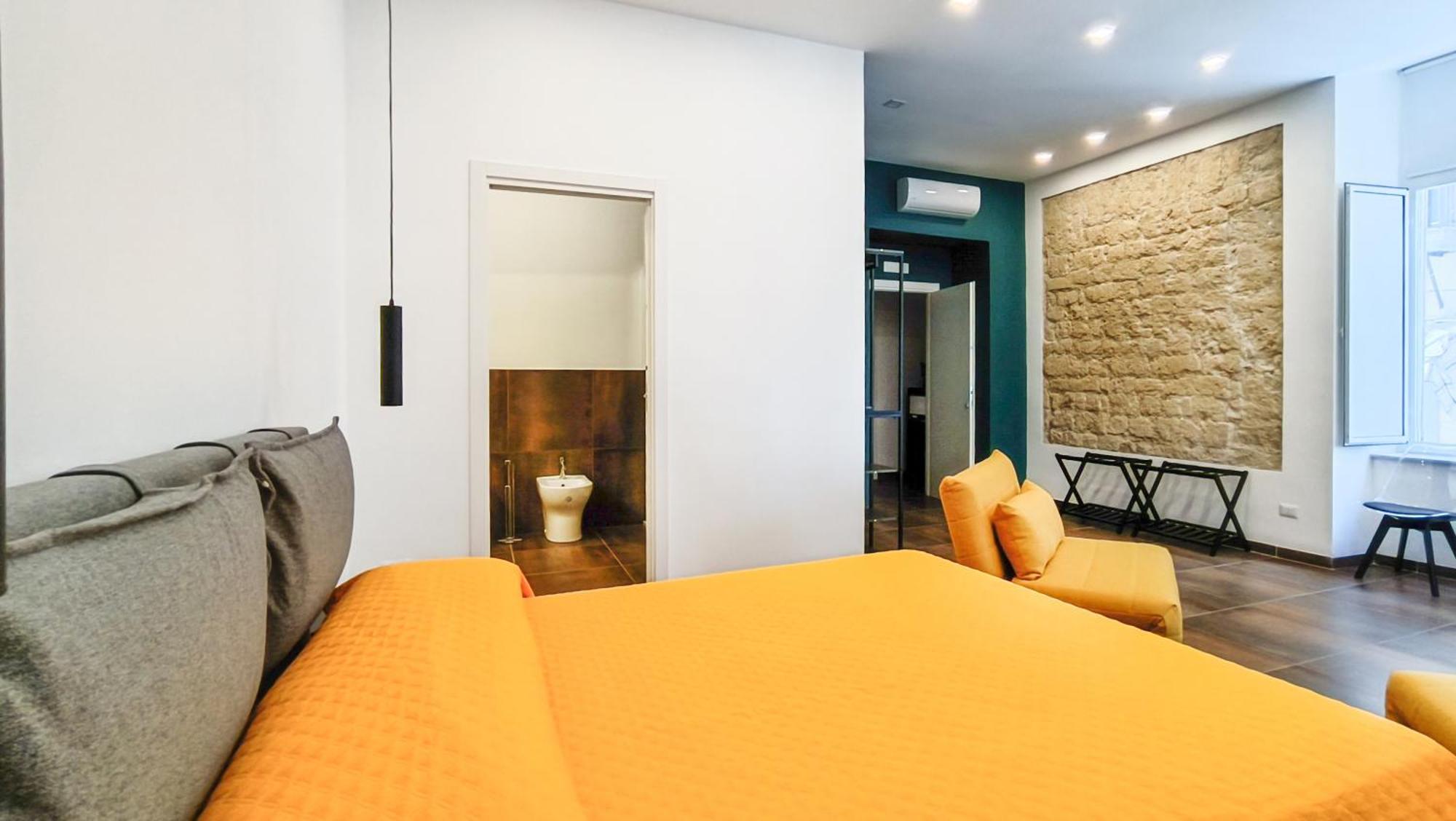 Casa Calu Castel Dell'Ovo Bed & Breakfast Naples Exterior photo